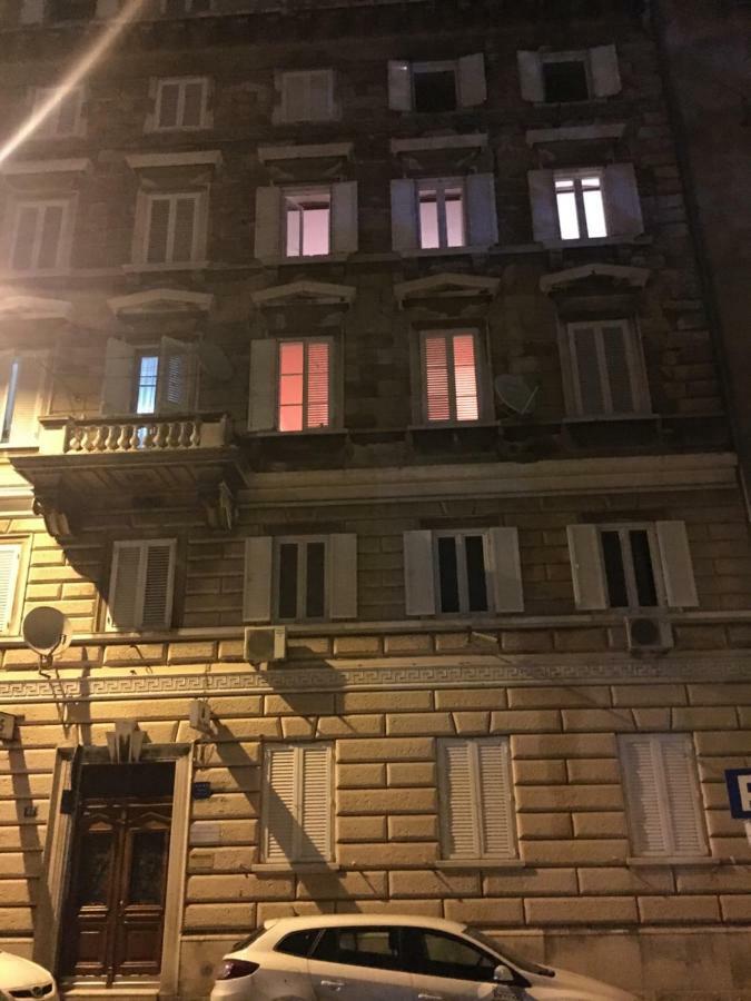Adria Leilighet Rijeka Eksteriør bilde